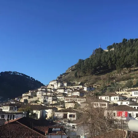 Pensjonat Baba Lluka Berat