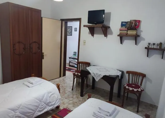 Baba Lluka Penzion Berat