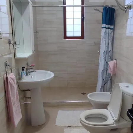 Guest house Baba Lluka