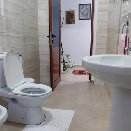 Guest house Baba Lluka 3*