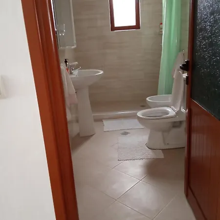 Baba Lluka 게스트하우스 3*