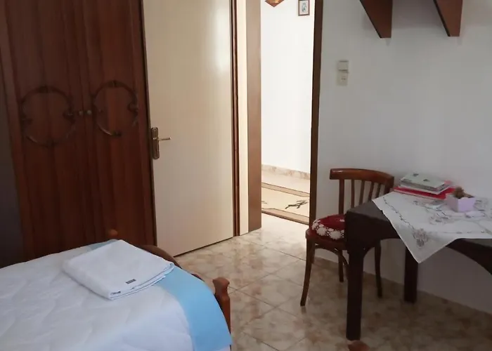 Baba Lluka 3* Berat